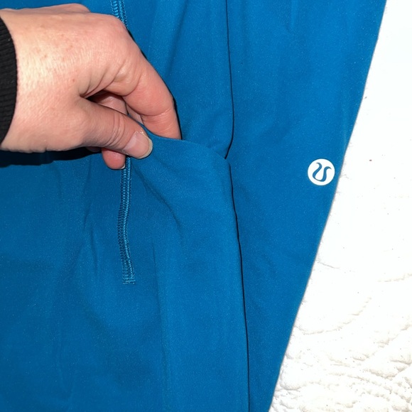 Lululemon Swift Speed High-Rise Tight 28" Size 8 EUC $128 - Picture 6 of 12